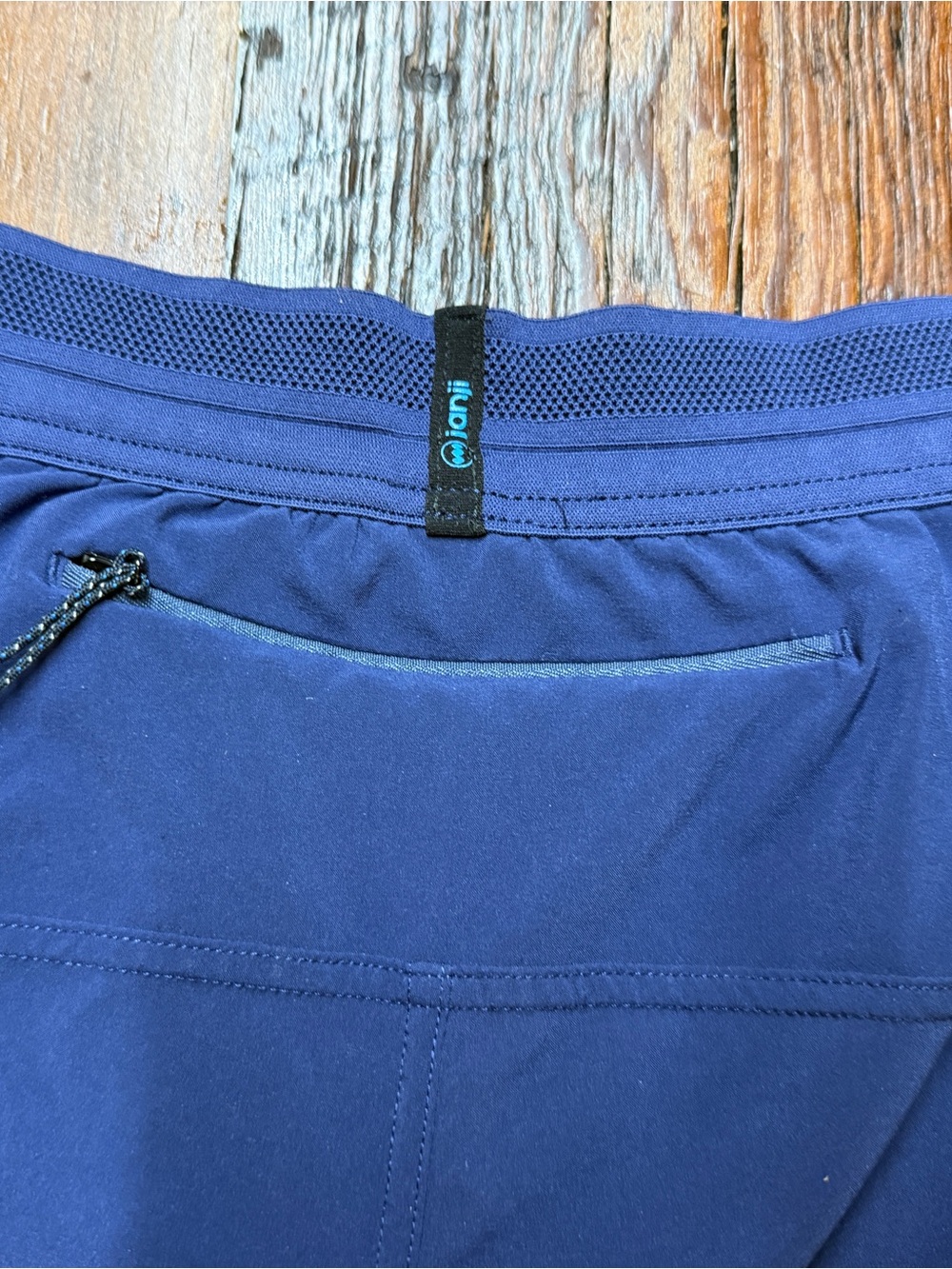 Lot of men’s running shorts - Picture 4 of 10